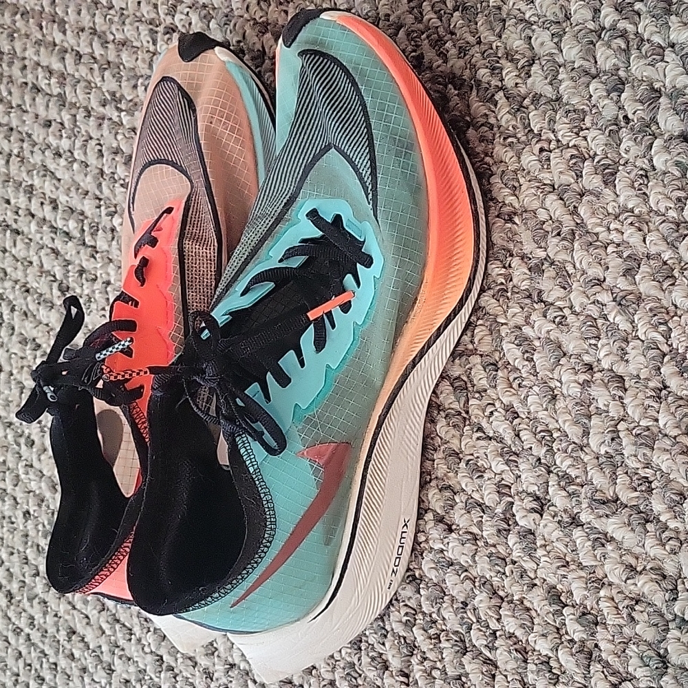Nike Vapor Fly Carbon Plated Racing Shoe